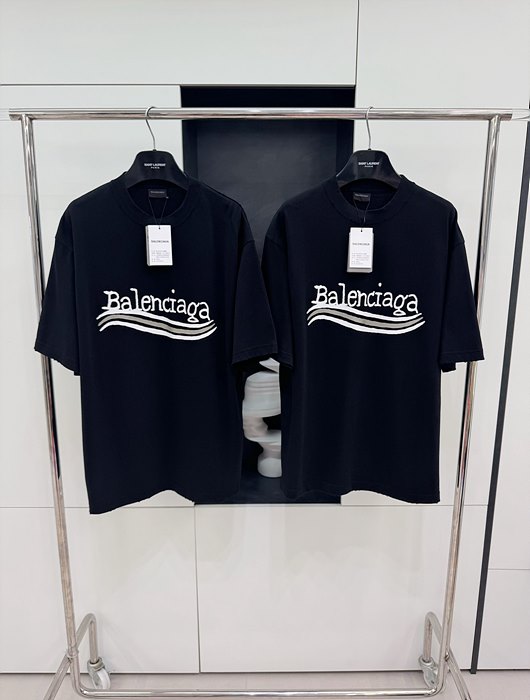 balenciag* 반팔티 