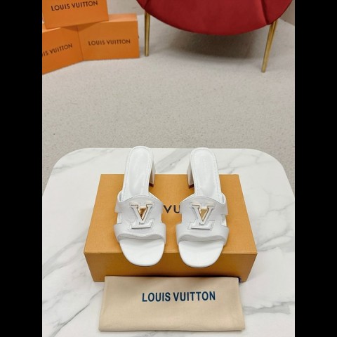 lv 슬리퍼