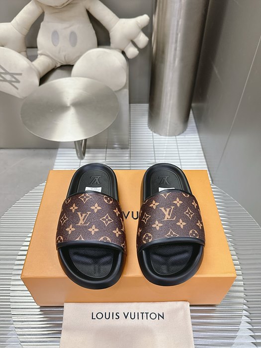 lv 슬리퍼