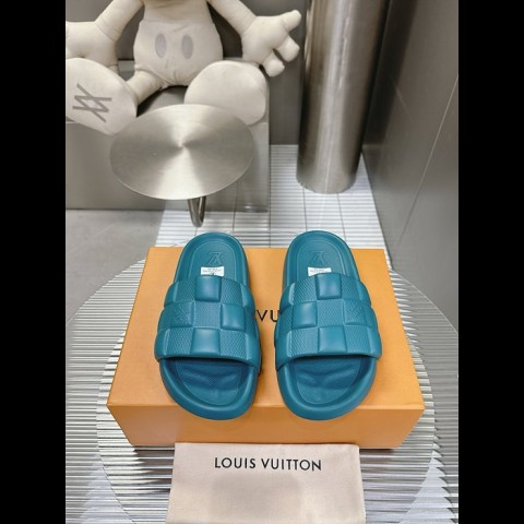 lv 슬리퍼