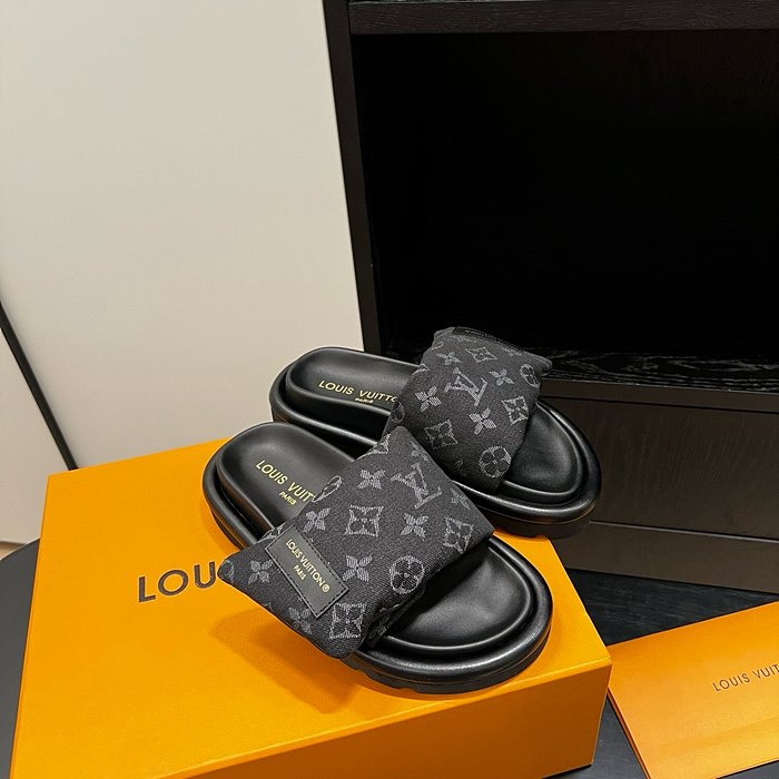 lv 슬리퍼