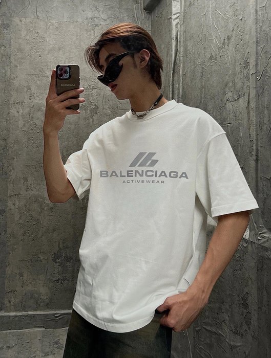 balenciag* 반팔티 (남녀공용)